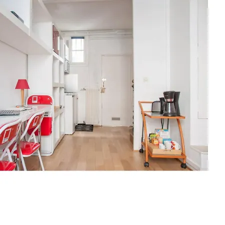 La Petite Maison Parisienne *