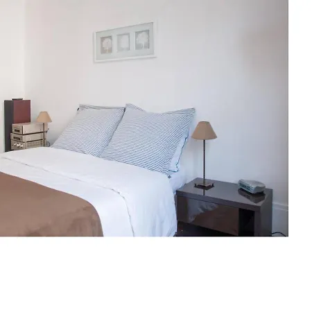 La Petite Maison Parisienne *