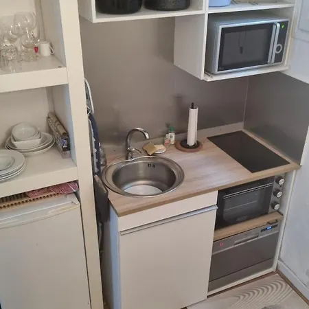 La Petite Maison Parisienne *