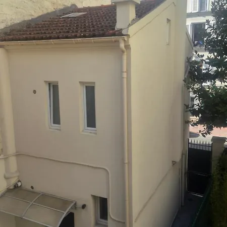Villa La Petite Maison Parisienne